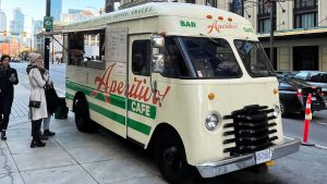 Aperitivo-cocktail-beer-wine-food-truck