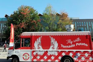 tornado-potato-spiral-vegetable-food-truck-catering vancouver